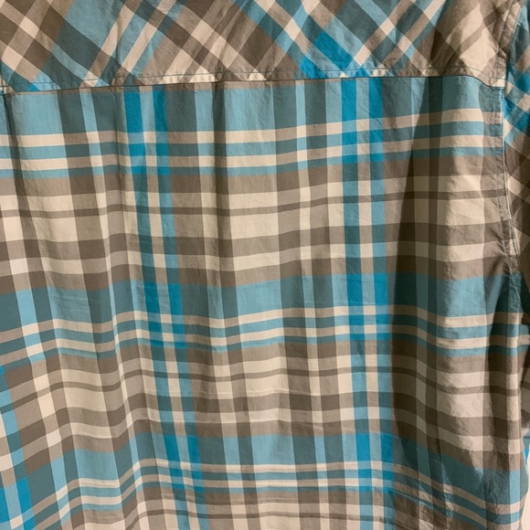 Men’s Guess Shirt - Picture 5 of 5
